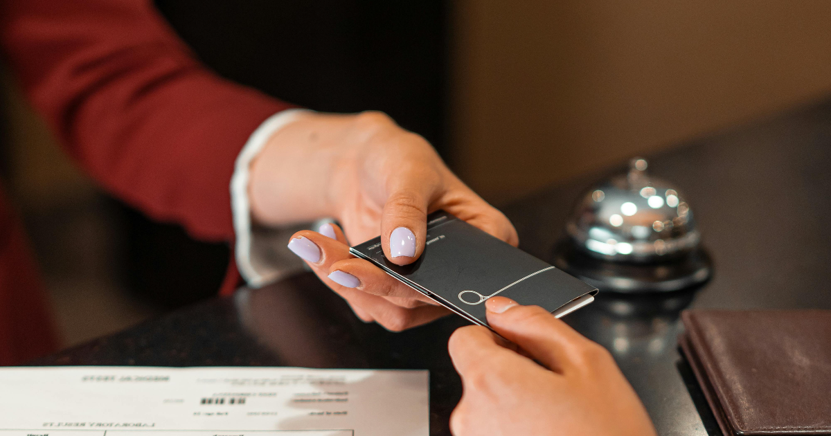 How to Implement Business Analytics in Hospitality